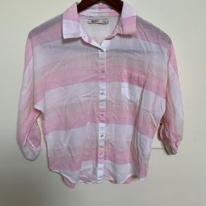 Lightweight button down